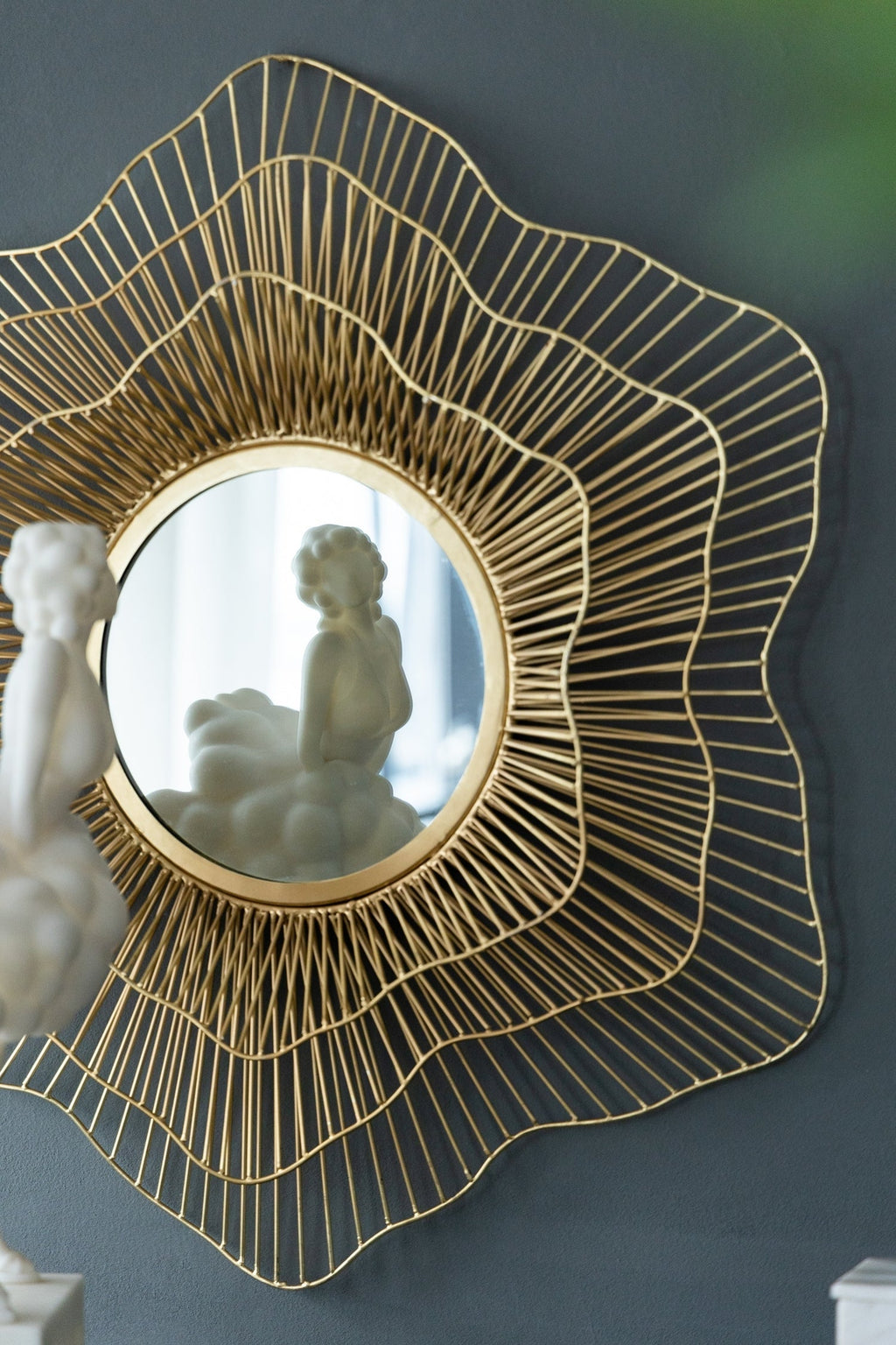 The Éveline Mirror — Gilded Starburst — aeda jpg