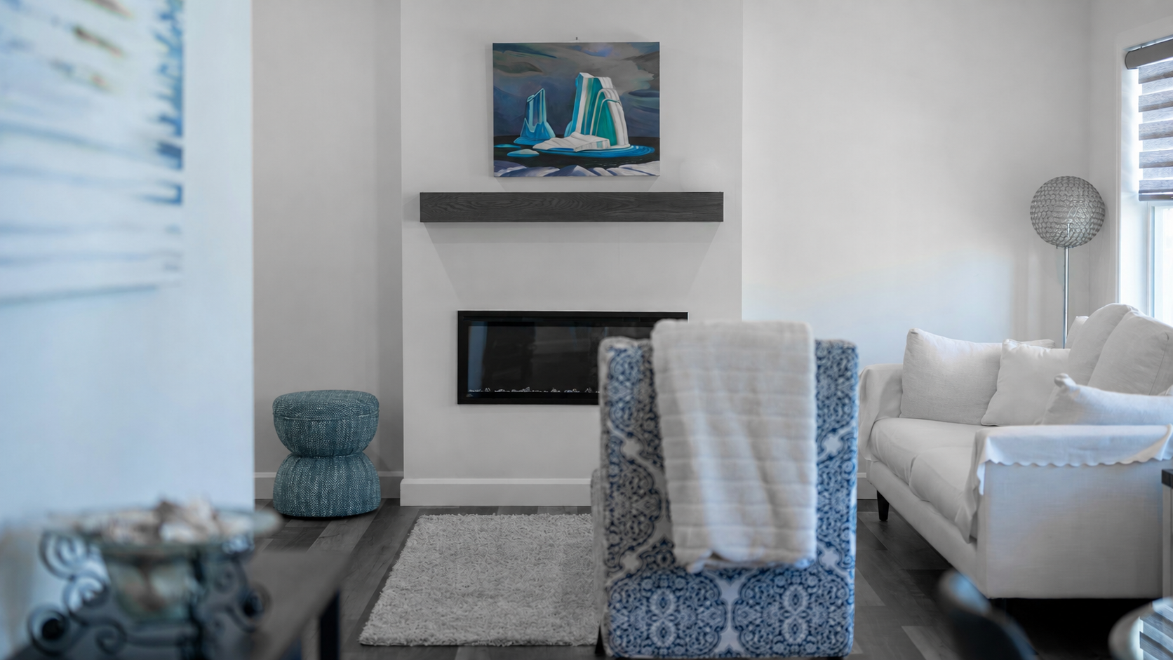 The Tomlin Ottoman — Teal Performance Chenille — png