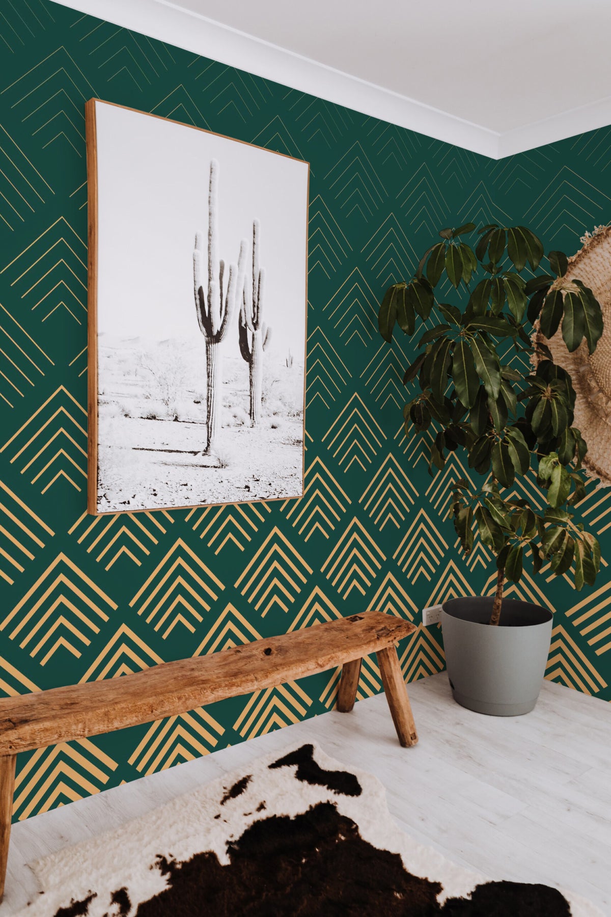 The Émeraude Mural | Gilded Geometric Arches